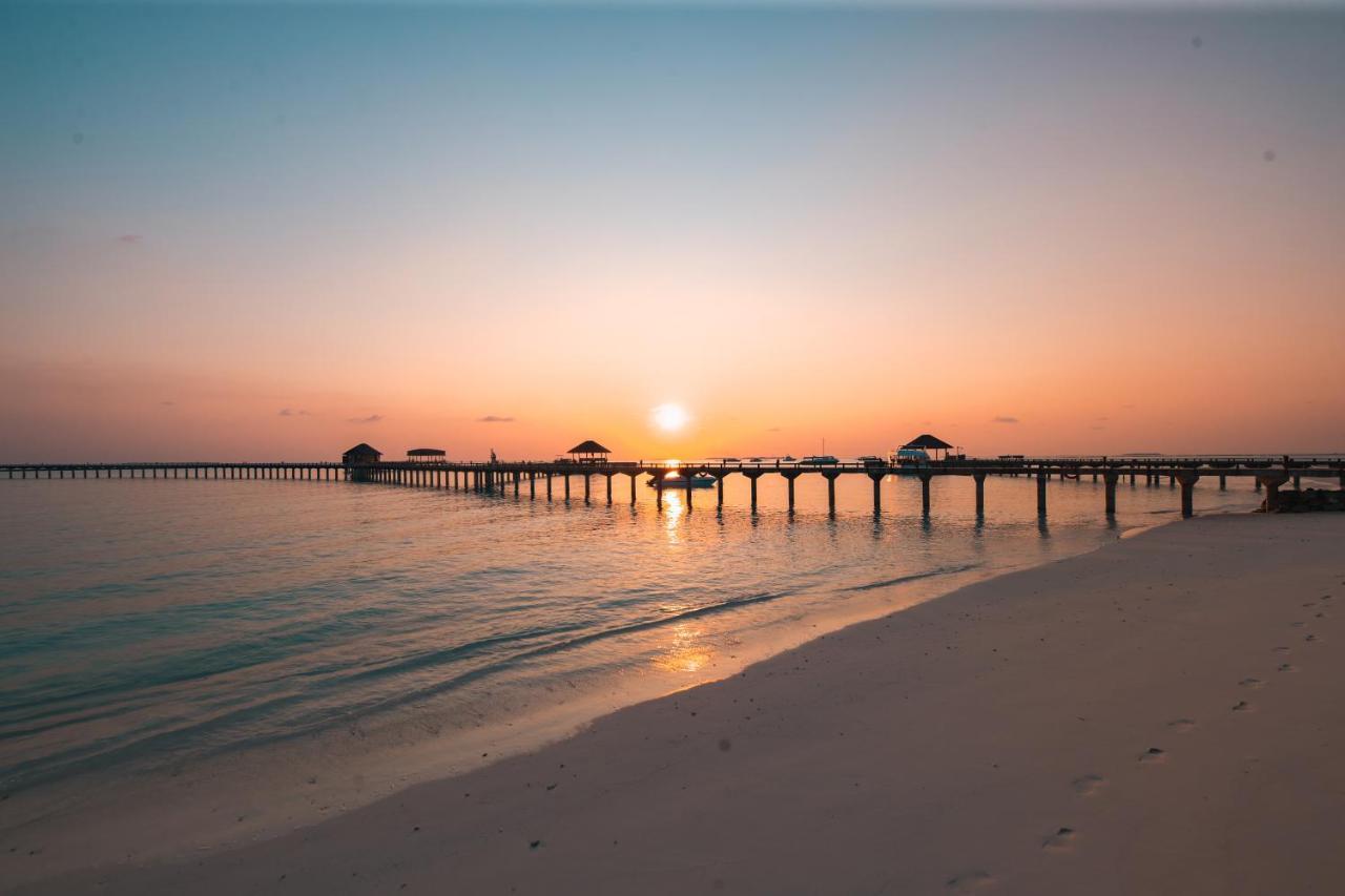 Sun Siyam Iru Fushi: Luxury Maldives Escape with Discounted Seaplane Transfer Hotel Iru Fushi Island Exterior photo