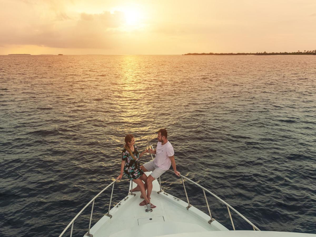 Sun Siyam Iru Fushi: Luxury Maldives Escape with Discounted Seaplane Transfer Hotel Iru Fushi Island Exterior photo