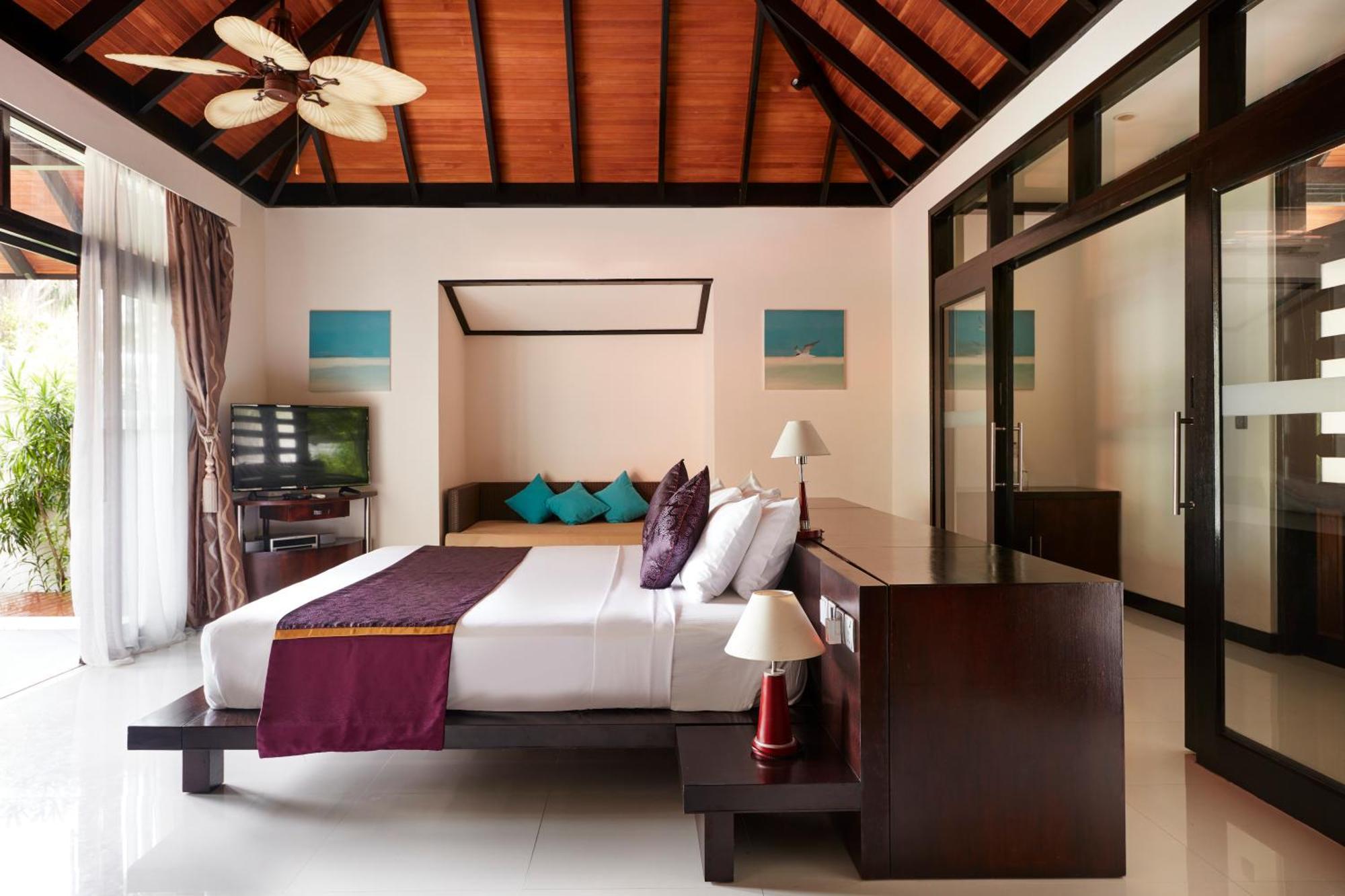 Sun Siyam Iru Fushi: Luxury Maldives Escape with Discounted Seaplane Transfer Hotel Iru Fushi Island Exterior photo
