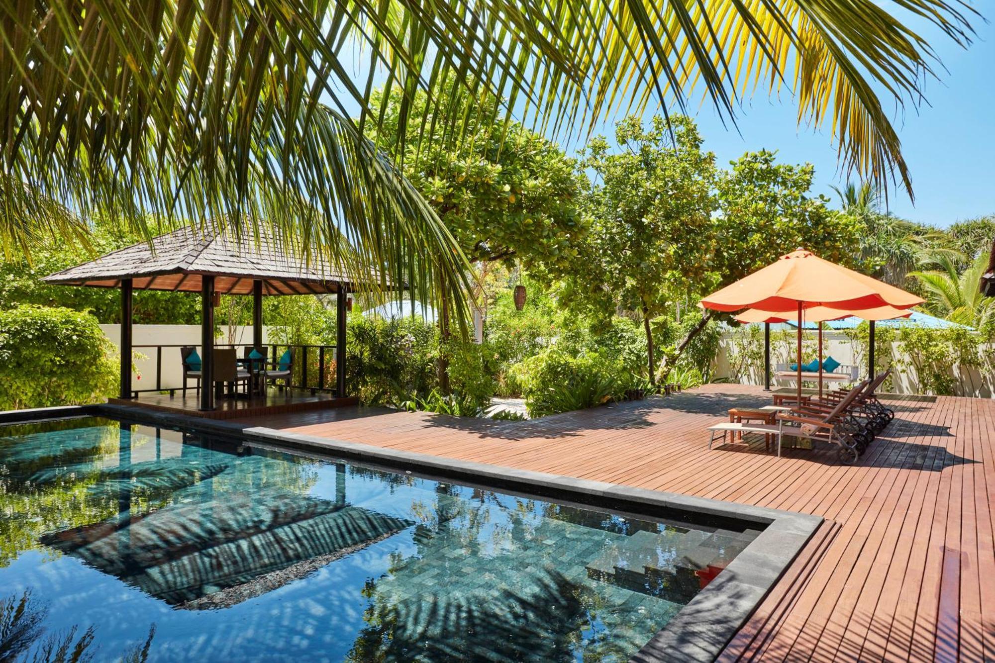 Sun Siyam Iru Fushi: Luxury Maldives Escape with Discounted Seaplane Transfer Hotel Iru Fushi Island Exterior photo