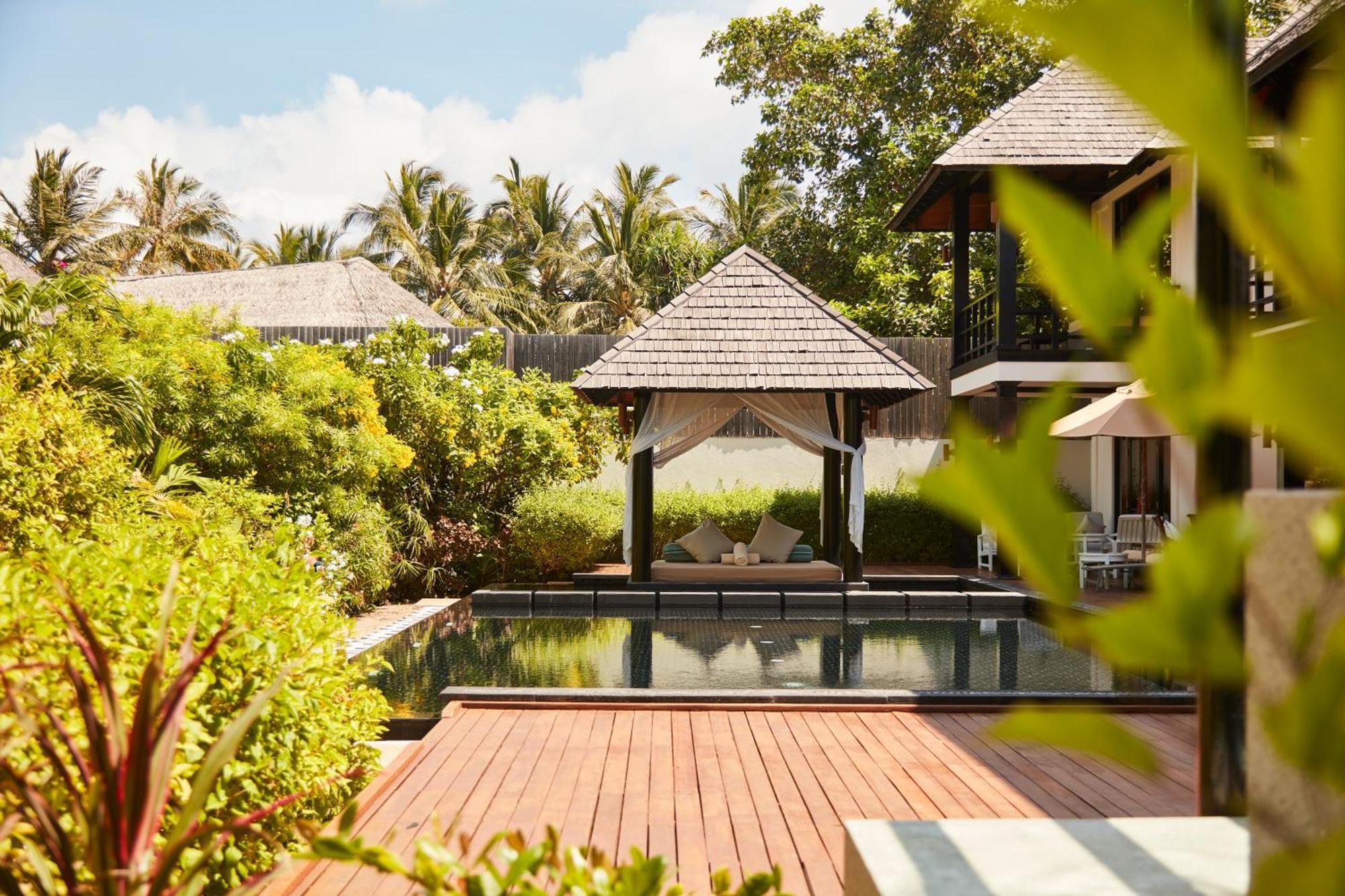 Sun Siyam Iru Fushi: Luxury Maldives Escape with Discounted Seaplane Transfer Hotel Iru Fushi Island Exterior photo
